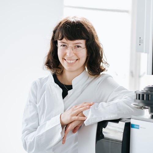 Lu Turković, mag. pharm.